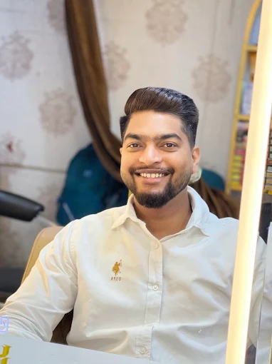 Akshay Jadhav, Founder of AJ Professional Unisex Salon